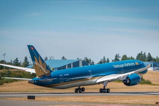 Đưa "siêu máy bay" vào khai thác, Vietnam Airlines tiếp lửa cho đội tuyển Việt Nam