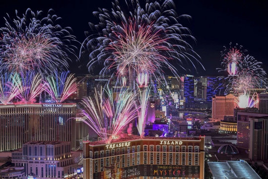 The world welcomes 2025 with light shows, embraces and ice plunges