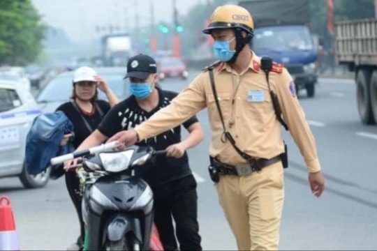 Tước 4.261 giấy phép lái xe trong 2 ngày đầu năm 2025