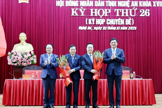 Ông Lê Hồng Vinh được bầu làm Chủ tịch UBND tỉnh Nghệ An