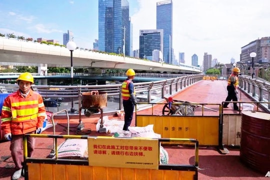 Trung Quốc sẽ thực hiện chính sách tiền tệ 'nới lỏng vừa phải'