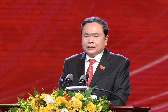 Chủ tịch Quốc hội Trần Thanh Mẫn: Phát huy lòng yêu nghề với tâm sáng, bút sắc, trí bền, đồng hành cùng Quốc hội