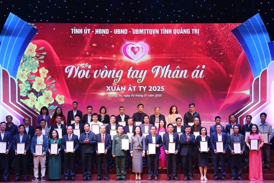 PVcomBank đóng góp 10 tỷ đồng hỗ trợ “Xóa nhà tạm, nhà dột nát” cho tỉnh Quảng Trị