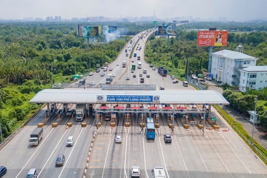 VEC tiếp tục chính sách giảm 2% thuế VAT mức giá dịch vụ sử dụng các tuyến đường cao tốc đến hết ngày 30.6.2025