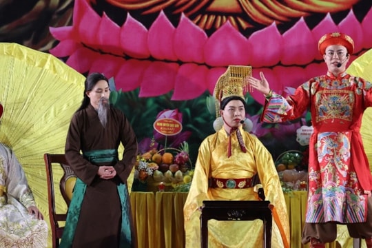 Biểu diễn nhạc kịch "Đức vua hóa Phật"