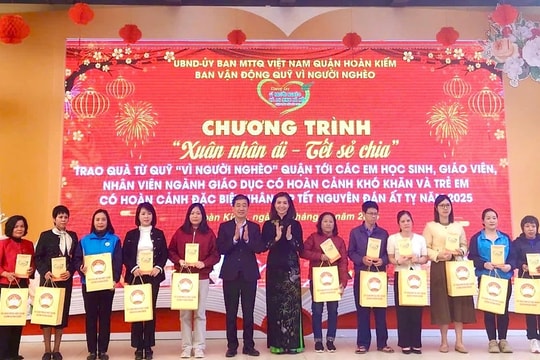 Hà Nội: Quận Hoàn Kiếm tổ chức Chương trình “Xuân nhân ái - Tết sẻ chia”