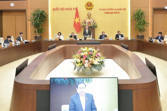 NGHỊ QUYẾT Thành lập Ban soạn thảo dự án Luật sửa đổi, bổ sung một số điều của Luật Tổ chức Quốc hội và các luật khác có liên quan 