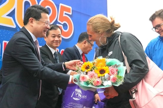 Huế đón 4.455 du khách quốc tế bằng đường biển 