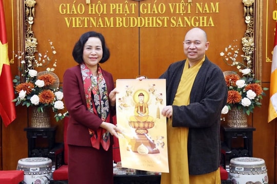 Phó Chủ tịch Quốc hội Nguyễn Thị Thanh thăm, chúc Tết Trung ương Giáo hội Phật giáo Việt Nam