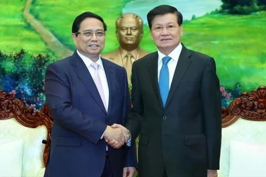 Thủ tướng Phạm Minh Chính hội kiến Tổng Bí thư, Chủ tịch nước Lào Thongloun Sisoulith