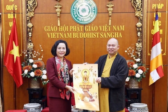 Phó Chủ tịch Quốc hội Nguyễn Thị Thanh thăm, chúc Tết Trung ương Giáo hội Phật giáo Việt Nam