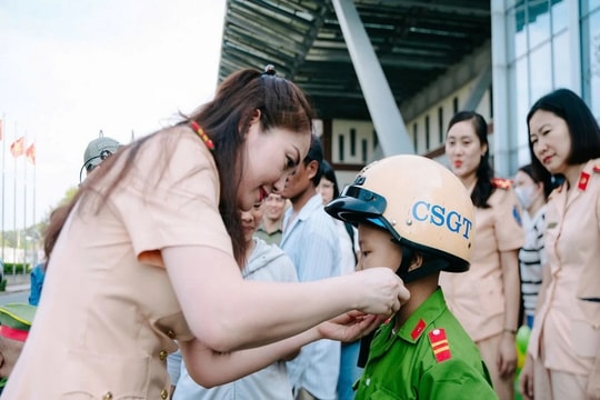 TP. Hồ Chí Minh: Công an TP. Thủ Đức chăm lo Tết sớm cho hơn 300 bệnh nhi ung thư