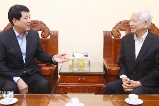 Chủ tịch nước Lương Cường chúc Tết các đồng chí nguyên Chủ tịch nước