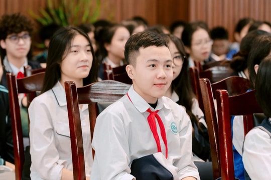 Quận Ba Đình gặp mặt động viên 120 học sinh dự Kỳ thi học sinh giỏi cấp Thành phố