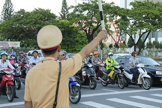 Thủ tướng chỉ đạo tăng cường bảo đảm trật tự, an toàn giao thông dịp Tết Nguyên đán Ất Tỵ và Lễ hội xuân 2025