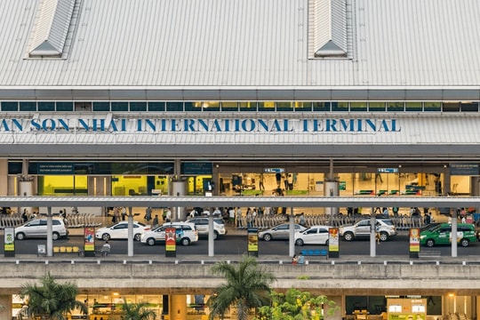  Tân Sơn Nhất phục vụ hơn 6.100 chuyến bay dịp Tết Nguyên đán Ất Tỵ 2025