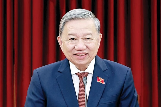 Vững bước vào kỷ nguyên mới