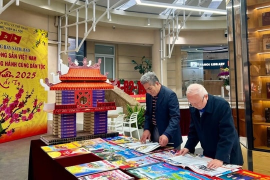 Trưng bày hơn 500 tài liệu về Đảng Cộng sản Việt Nam - 95 năm đồng hành cùng dân tộc