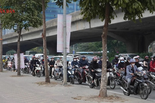 Nghị định 168: Cải thiện rõ rệt tình trạng đi xe máy lên vỉa hè tại các tuyến đường ở Hà Nội