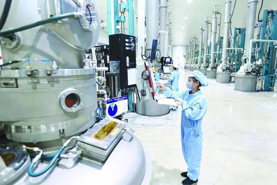 Cuộc cách mạng đưa dân tộc vào kỷ nguyên vươn mình