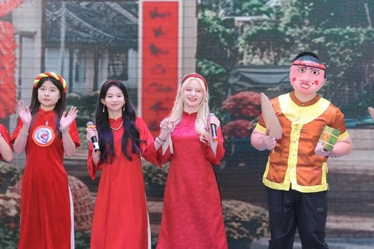 Hành trình đưa Trường Đại học Hà Nội vươn ra thế giới