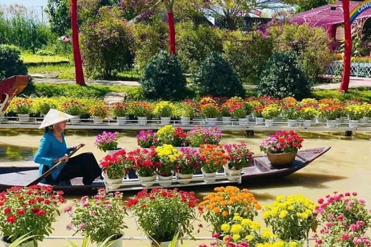 Miền Tây rộn ràng đón Tết