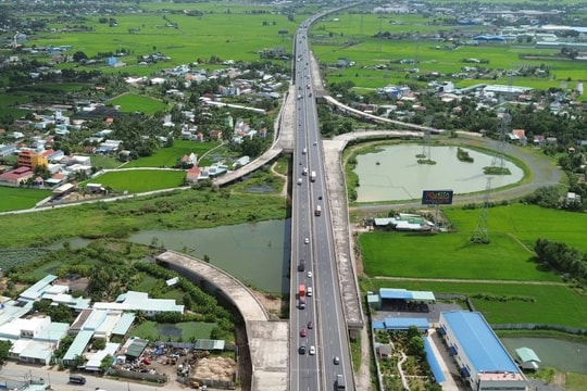 Đẩy mạnh liên kết vùng Đông Nam Bộ và Long An, thúc đẩy quỹ phát triển vùng