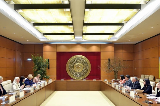 Đoàn ĐBQH Việt Nam hội đàm với Đoàn Nghị sĩ Quốc hội Na Uy