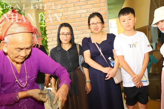 Phát huy giá trị di sản văn hóa phi vật thể tại Ninh Thuận