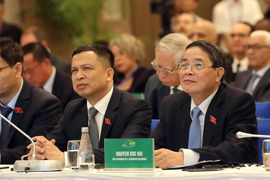 Phó Chủ tịch Quốc hội Nguyễn Đức Hải chủ trì phiên thảo luận "Hợp tác giữa các nước Pháp ngữ trong lĩnh vực nông nghiệp bền vững"