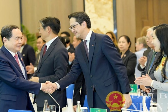 Chủ tịch Quốc hội Trần Thanh Mẫn dự, phát biểu khai mạc Diễn đàn nghị viện hợp tác Pháp ngữ về nông nghiệp bền vững