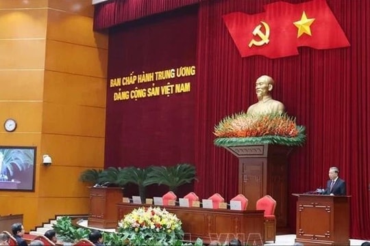 Thông cáo báo chí về ngày làm việc thứ hai và phiên bế mạc Hội nghị Ban Chấp hành Trung ương Đảng khóa XIII