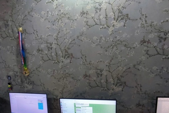 Bài 2: “Tấm khiên chắn” trên không gian mạng