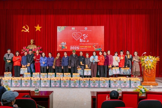 Những chuyến thiện nguyện trước thềm năm mới Ất Tỵ 2025