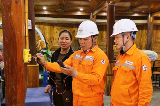 Tổ chức hàng nghìn ca trực để bảo đảm điện trong dịp Tết Ất Tỵ