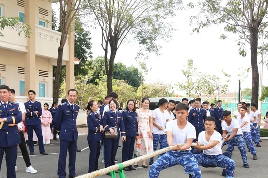 Sôi nổi hoạt động vui xuân Ất Tỵ tại Bộ Tư lệnh Vùng Cảnh sát biển 3
