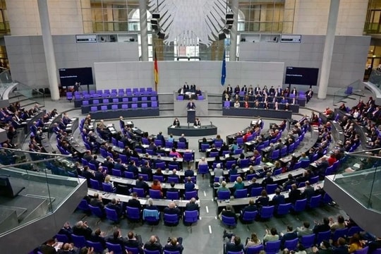 Quốc hội Đức bác bỏ dự luật Hạn chế nhập cư gây tranh cãi