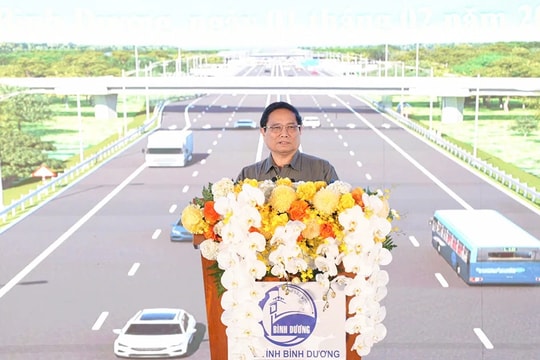 Thủ tướng yêu cầu các địa phương cùng Bình Dương xây dựng đường cao tốc TP. Hồ Chí Minh - Thủ Dầu Một - Chơn Thành
