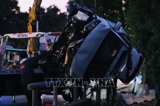 Thủ tướng chỉ đạo khắc phục hậu quả vụ tai nạn giao thông đặc biệt nghiêm trọng ở Nam Định