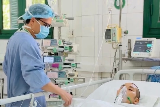 Hai người bệnh chết não hiến tạng giúp 3 người hồi sinh đầu năm mới