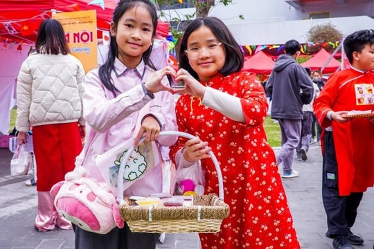 Chuyên gia tâm lý chỉ cách giúp trẻ bắt nhịp với việc học sau Tết