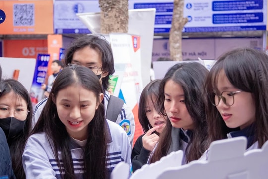 Tuyển sinh 2025: Quy đổi IELTS vào các trường đại học top đầu thế nào?