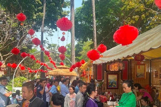 TP. Hồ Chí Minh khai mạc Lễ hội Khai Hạ - Cầu An