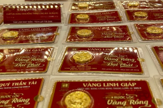 Có nên mua vàng vào ngày vía Thần Tài?