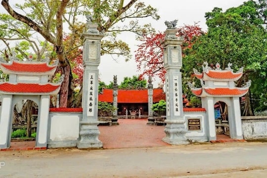 Lễ đón nhận Bằng xếp hạng di tích quốc gia đặc biệt Cụm di tích Từ Lương Xâm và Lễ hội truyền thống 