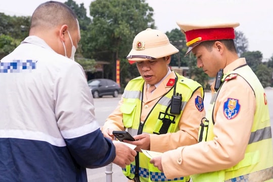 Nghệ An: Phạt 70 triệu đồng đối với 2 tài xế vi phạm nồng độ cồn