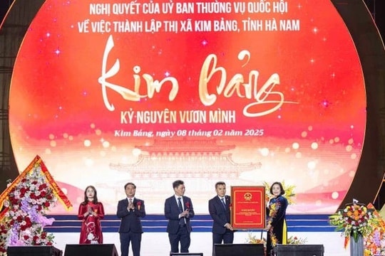 Phó Chủ tịch Quốc hội Nguyễn Thị Thanh: Kim Bảng phấn đấu trở thành vùng kinh tế xanh, phát triển bền vững xứng đáng với ý nghĩa “Bảng vàng” như tên gọi