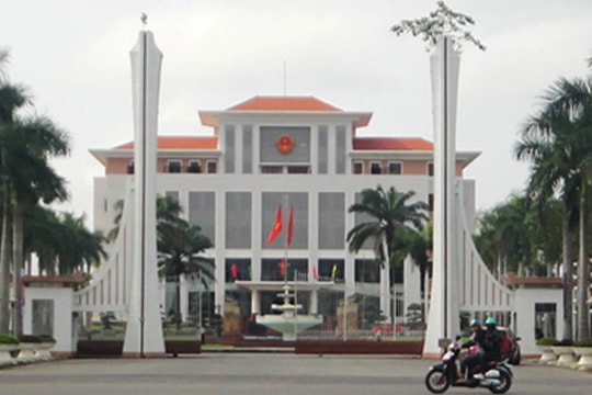 Quảng Nam: 8 Bí thư và 3 Phó Bí thư huyện xin nghỉ hưu trước tuổi