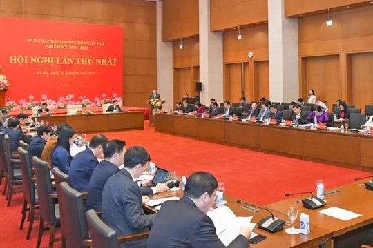 Chủ tịch Quốc hội Trần Thanh Mẫn chủ trì Hội nghị đầu tiên của Ban Chấp hành Đảng bộ Quốc hội 