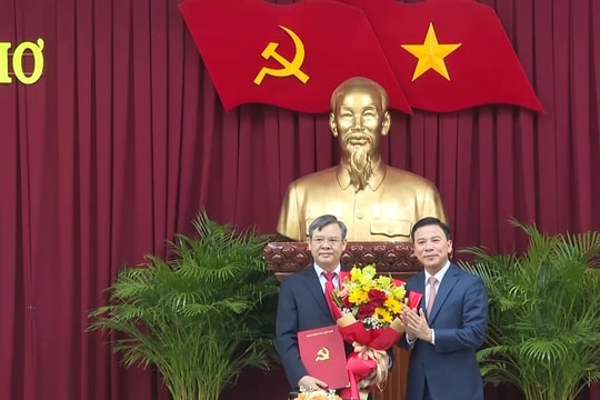 Ông Trương Cảnh Tuyên giữ chức Phó Bí thư Thành ủy Cần Thơ